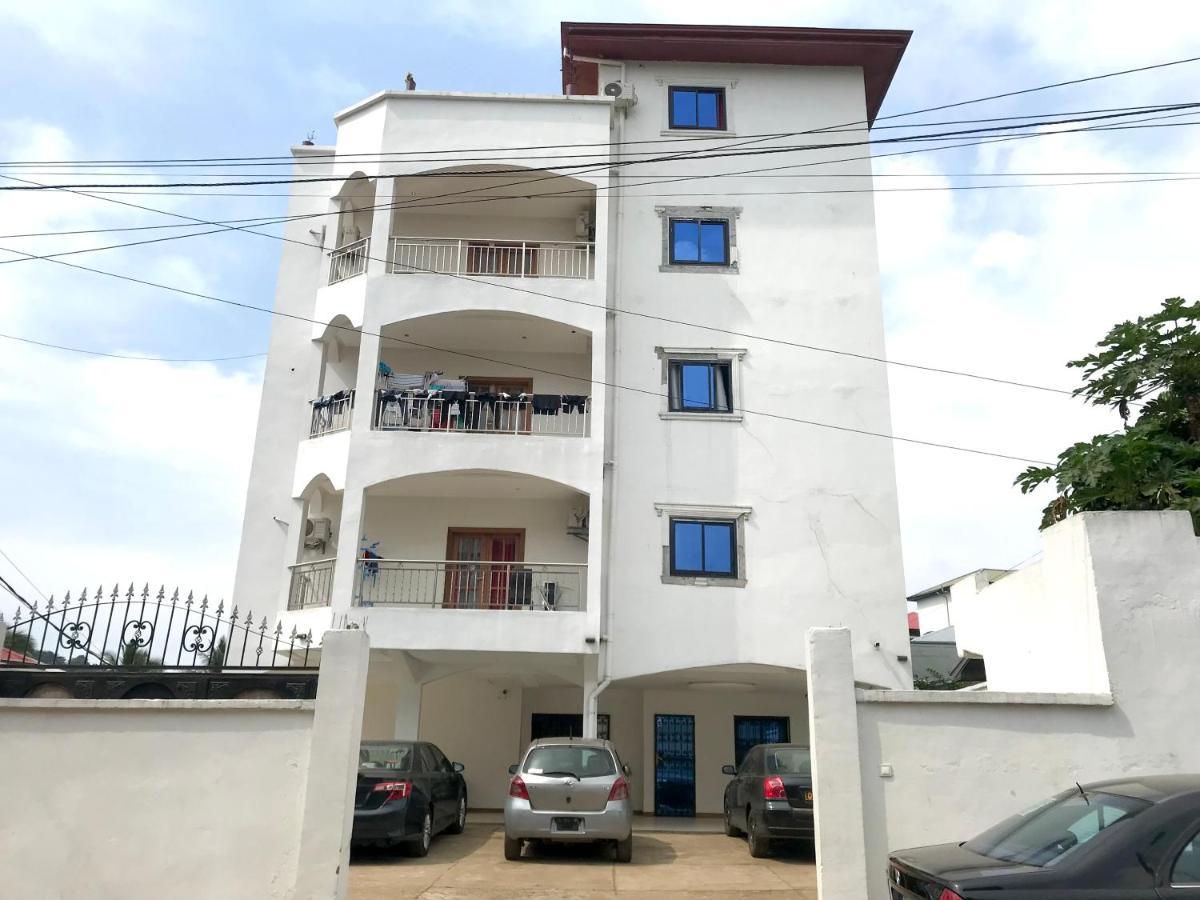 Atlantic View Apartments Limbe Exterior photo